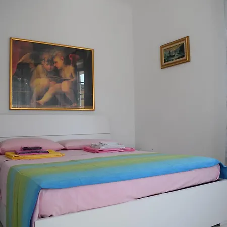 Domus Rosea *