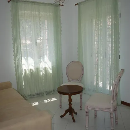 Affittacamere Domus Rosea